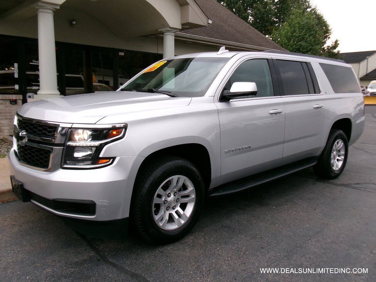2019 CHEVROLET Suburban