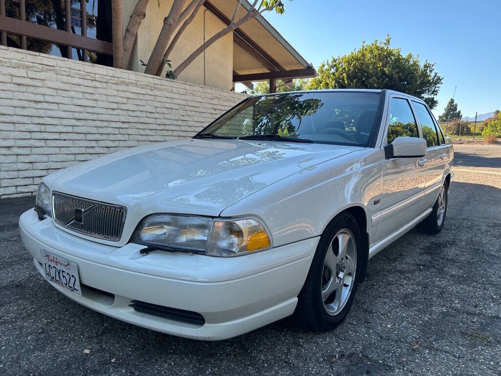 1998 VOLVO S70