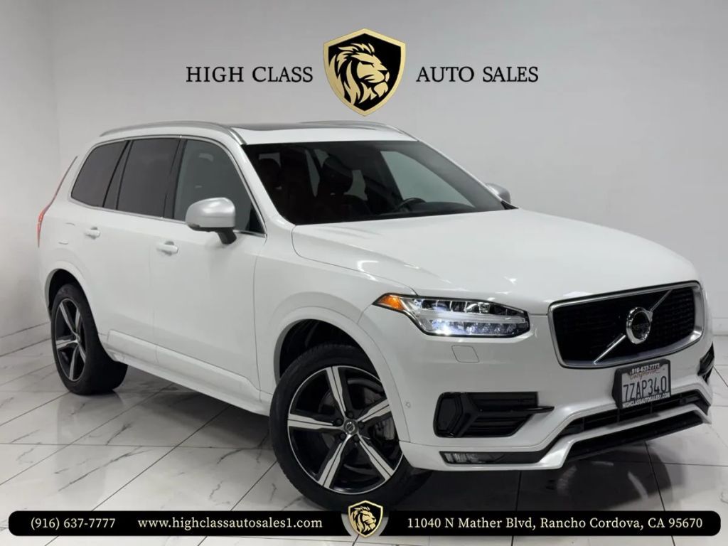 2017 VOLVO XC90