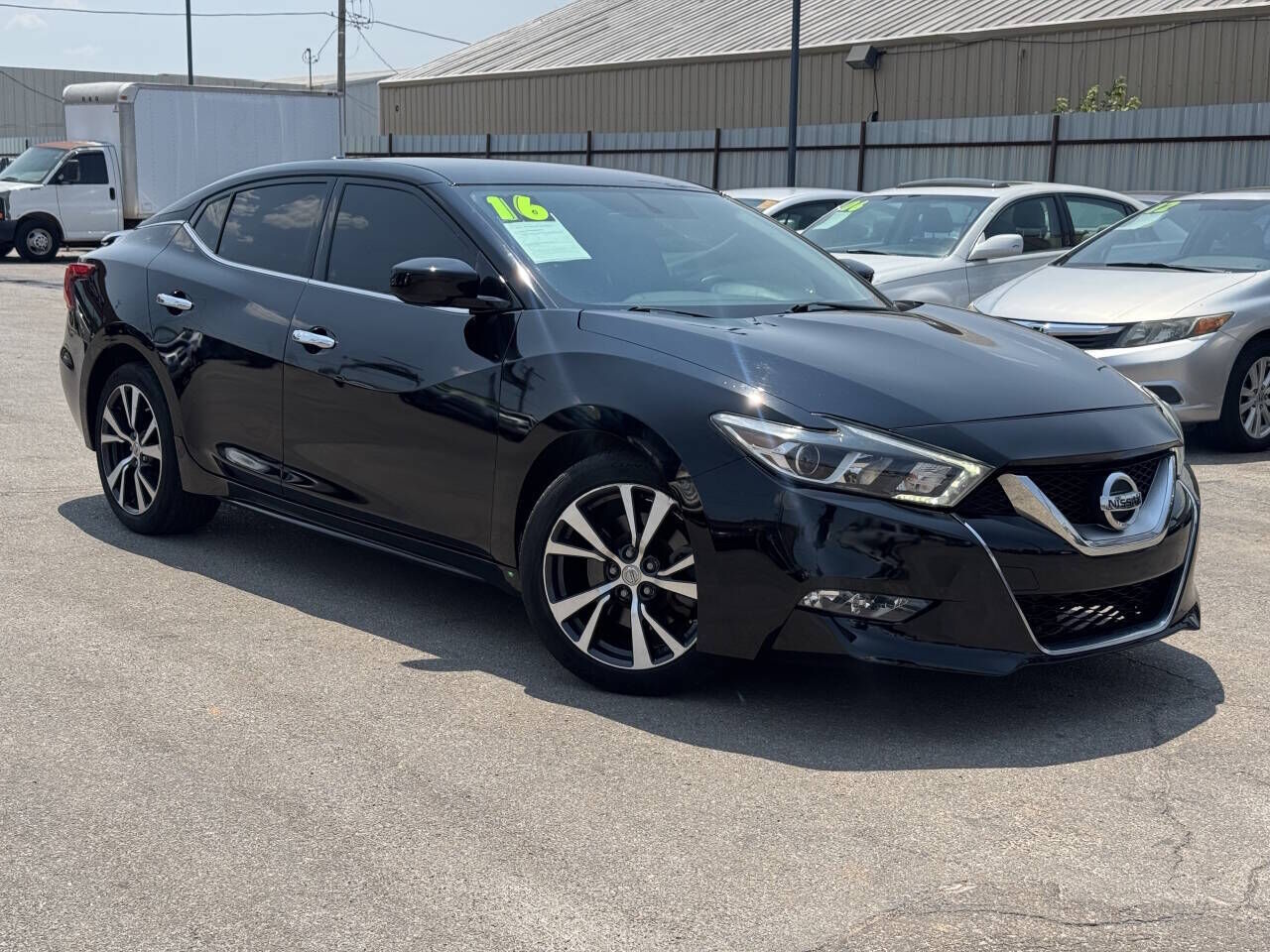 2016 NISSAN Maxima