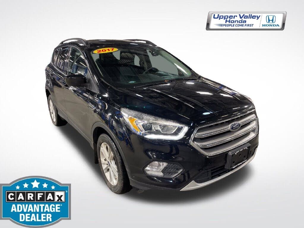2017 FORD Escape