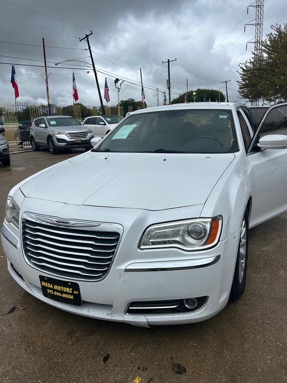 2013 CHRYSLER 300