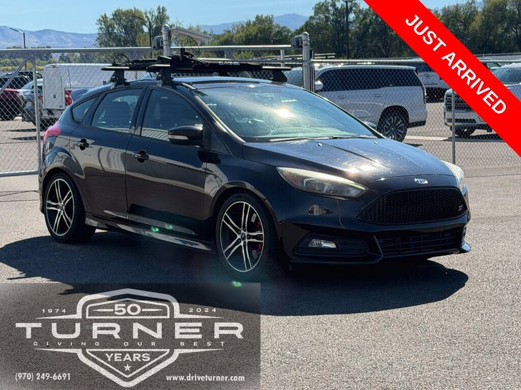 2016 FORD Focus