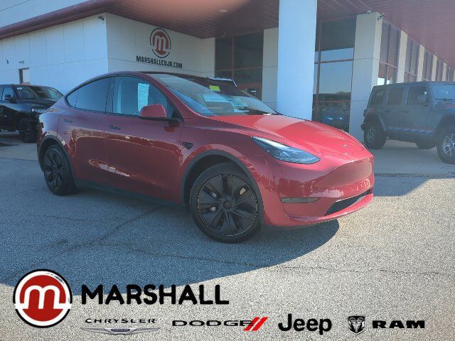 2024 TESLA Model Y