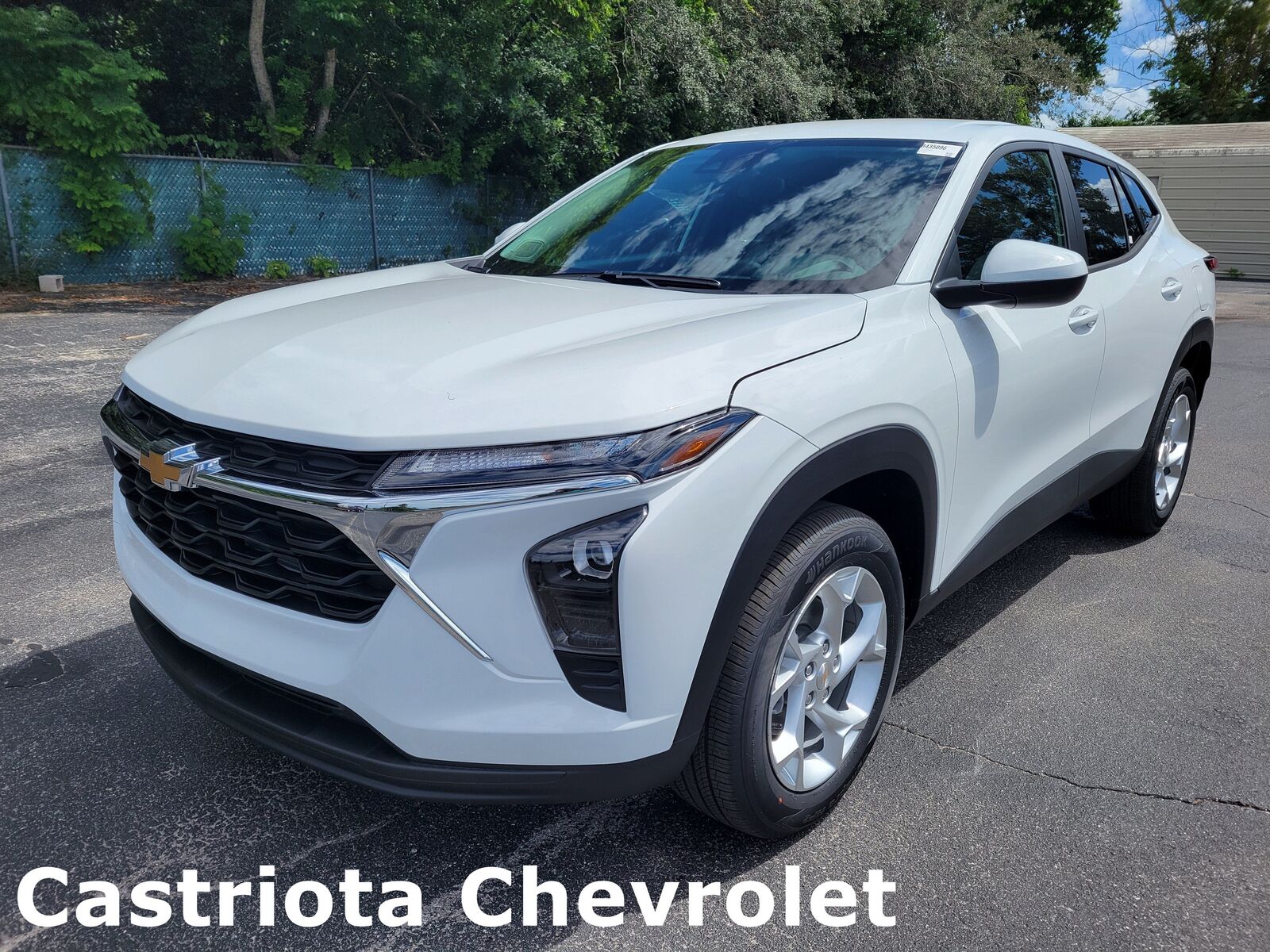 2026 CHEVROLET Trax