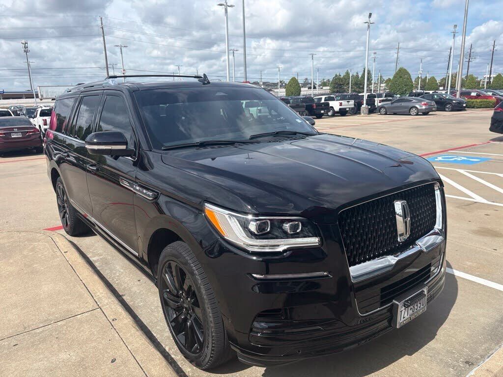 2023 LINCOLN Navigator L