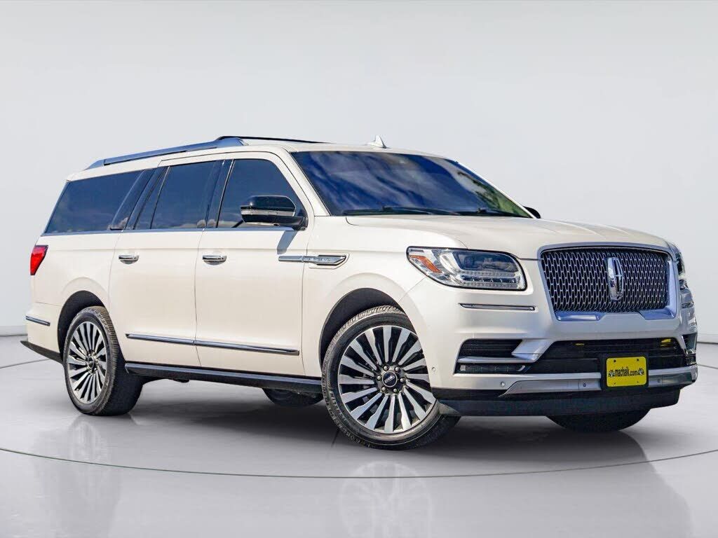 2019 LINCOLN Navigator L
