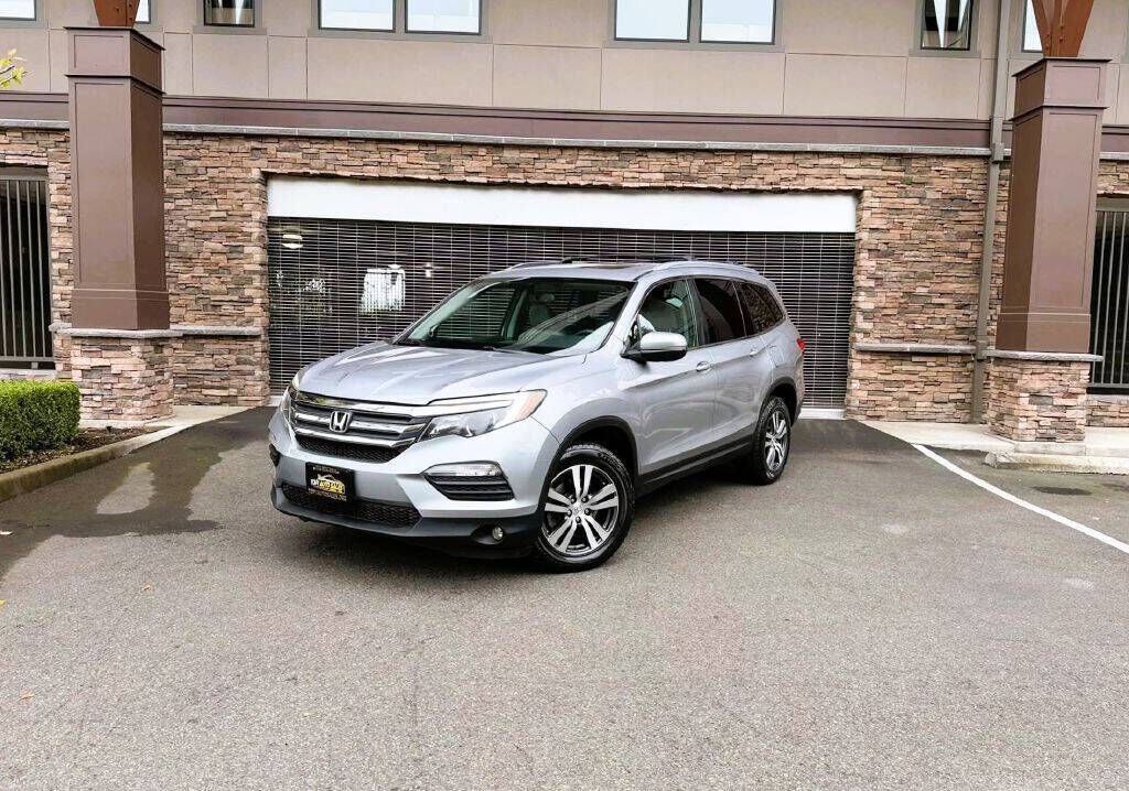 2017 HONDA Pilot