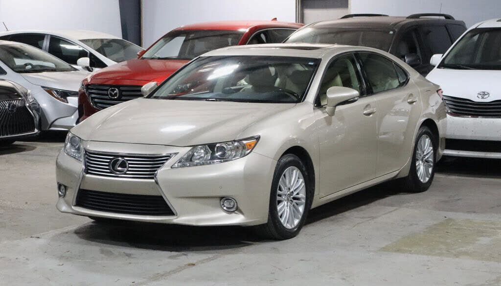 2014 LEXUS ES