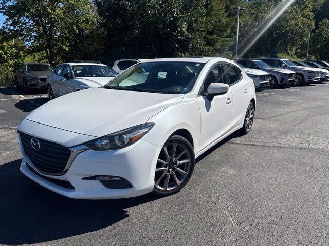 2018 MAZDA Mazda3