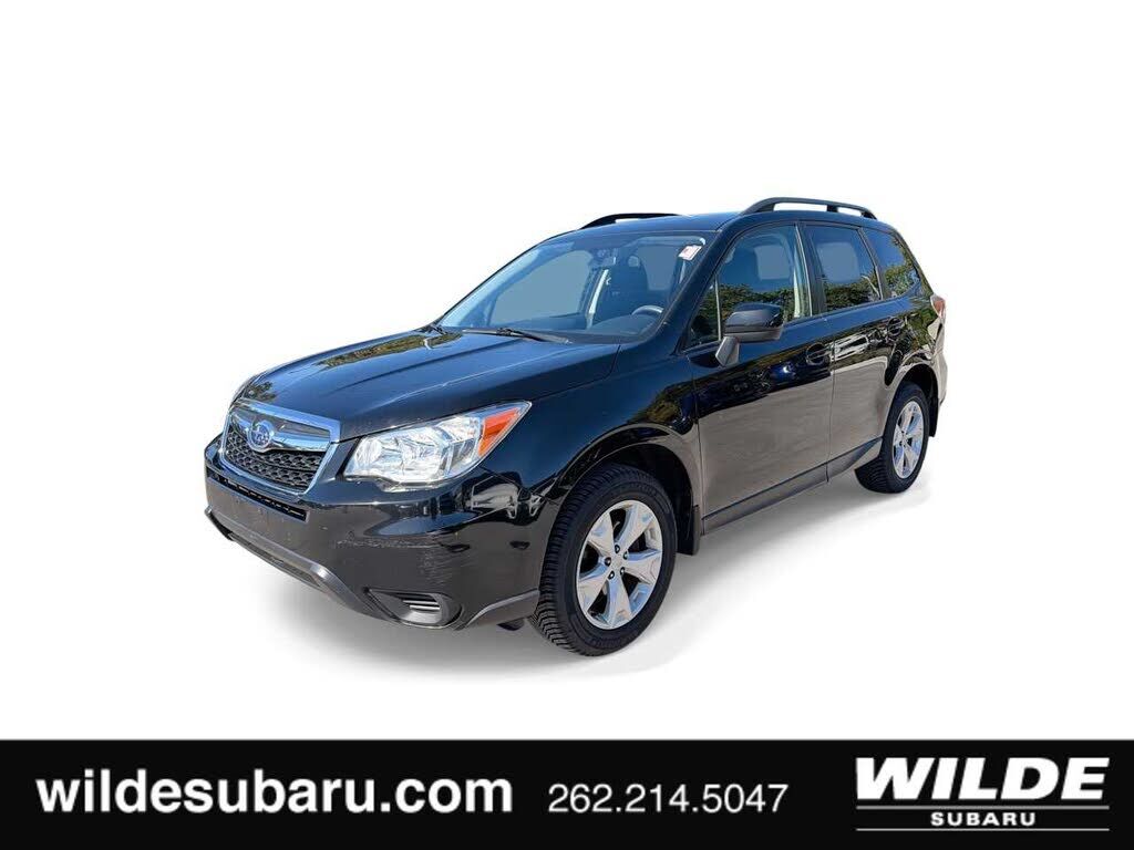 2016 SUBARU Forester