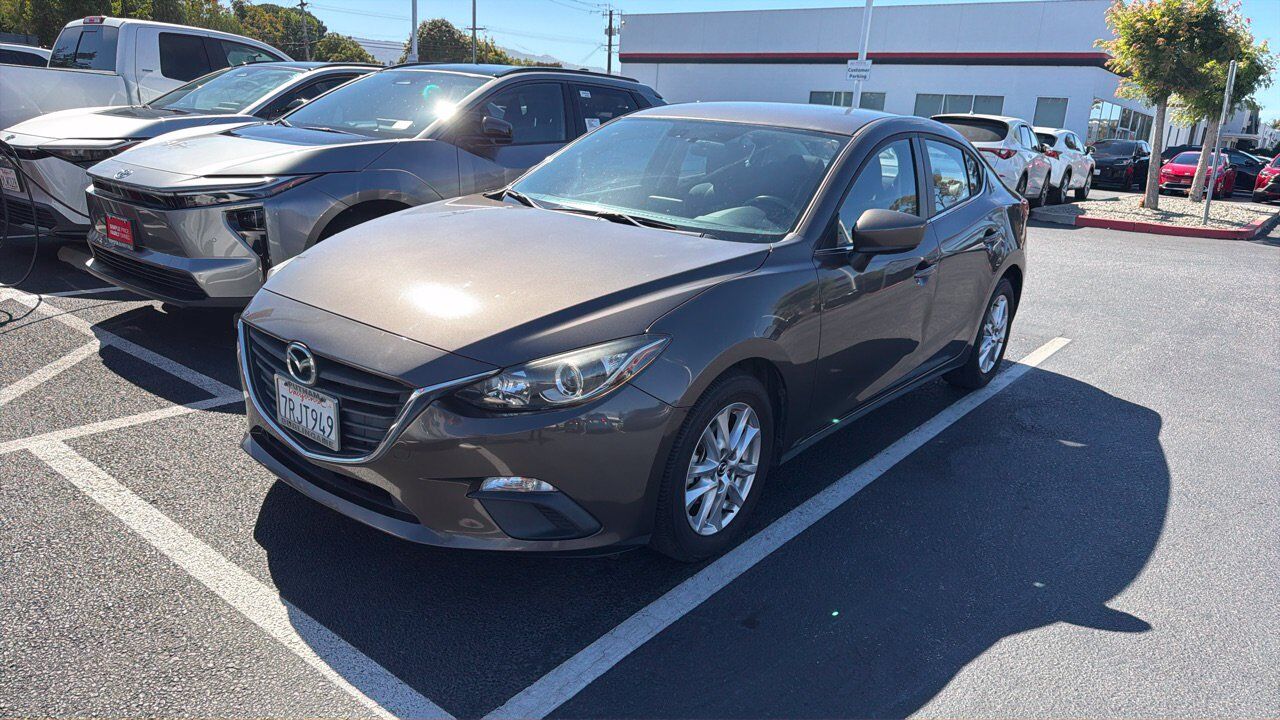 2016 MAZDA Mazda3