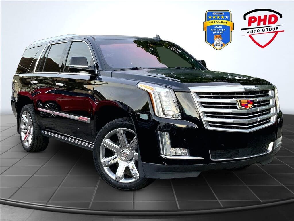 2016 CADILLAC Escalade