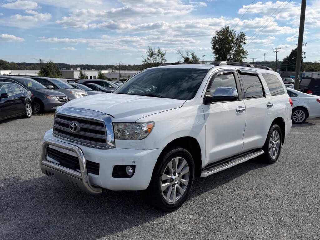 2014 TOYOTA Sequoia