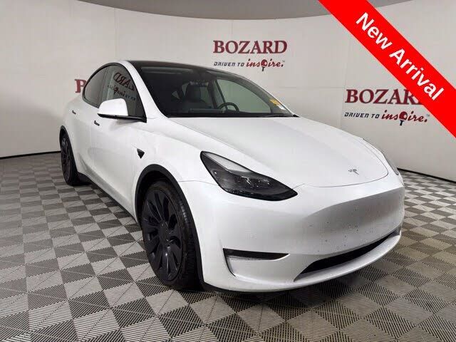 2022 TESLA Model Y