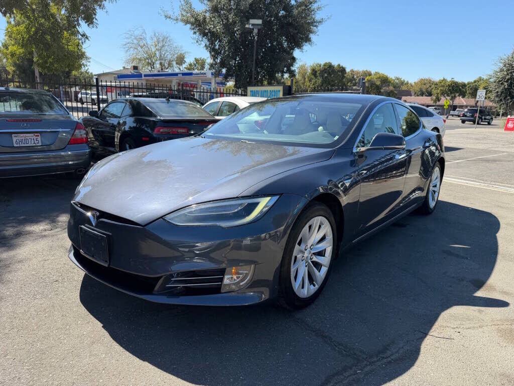 2019 TESLA Model S