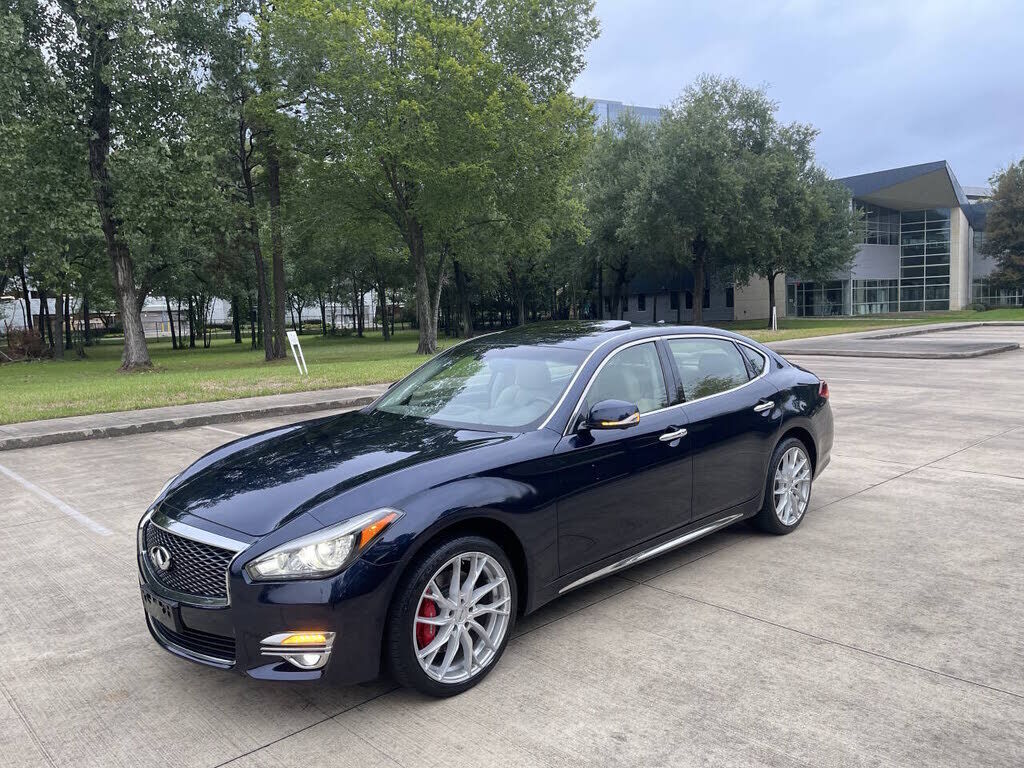2016 INFINITI Q70L