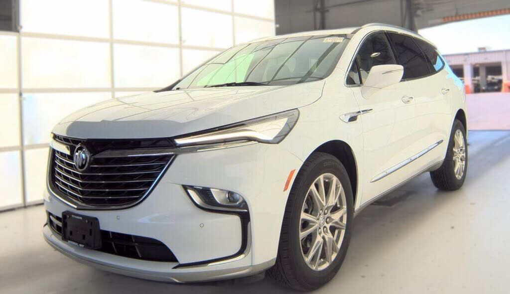 2023 BUICK Enclave