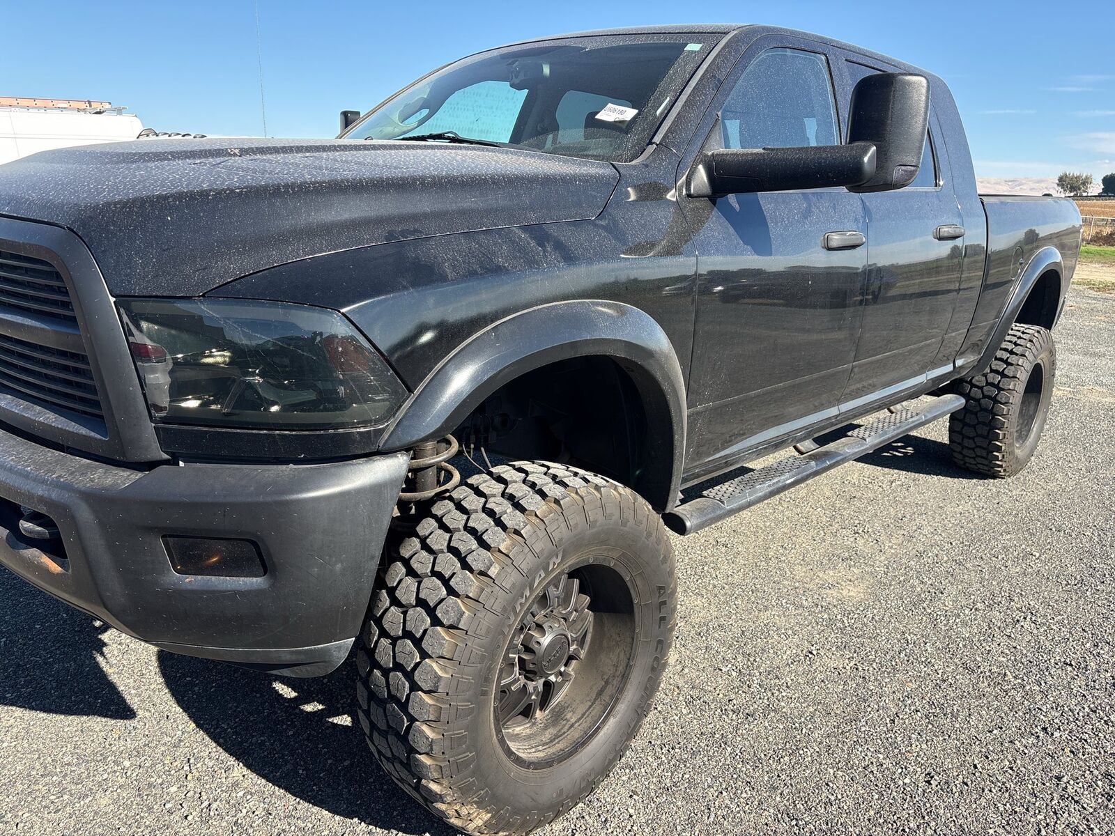2011 DODGE Ram