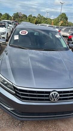 2016 VOLKSWAGEN Passat