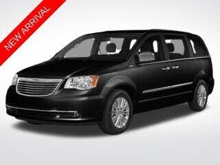 2016 CHRYSLER Town and Country