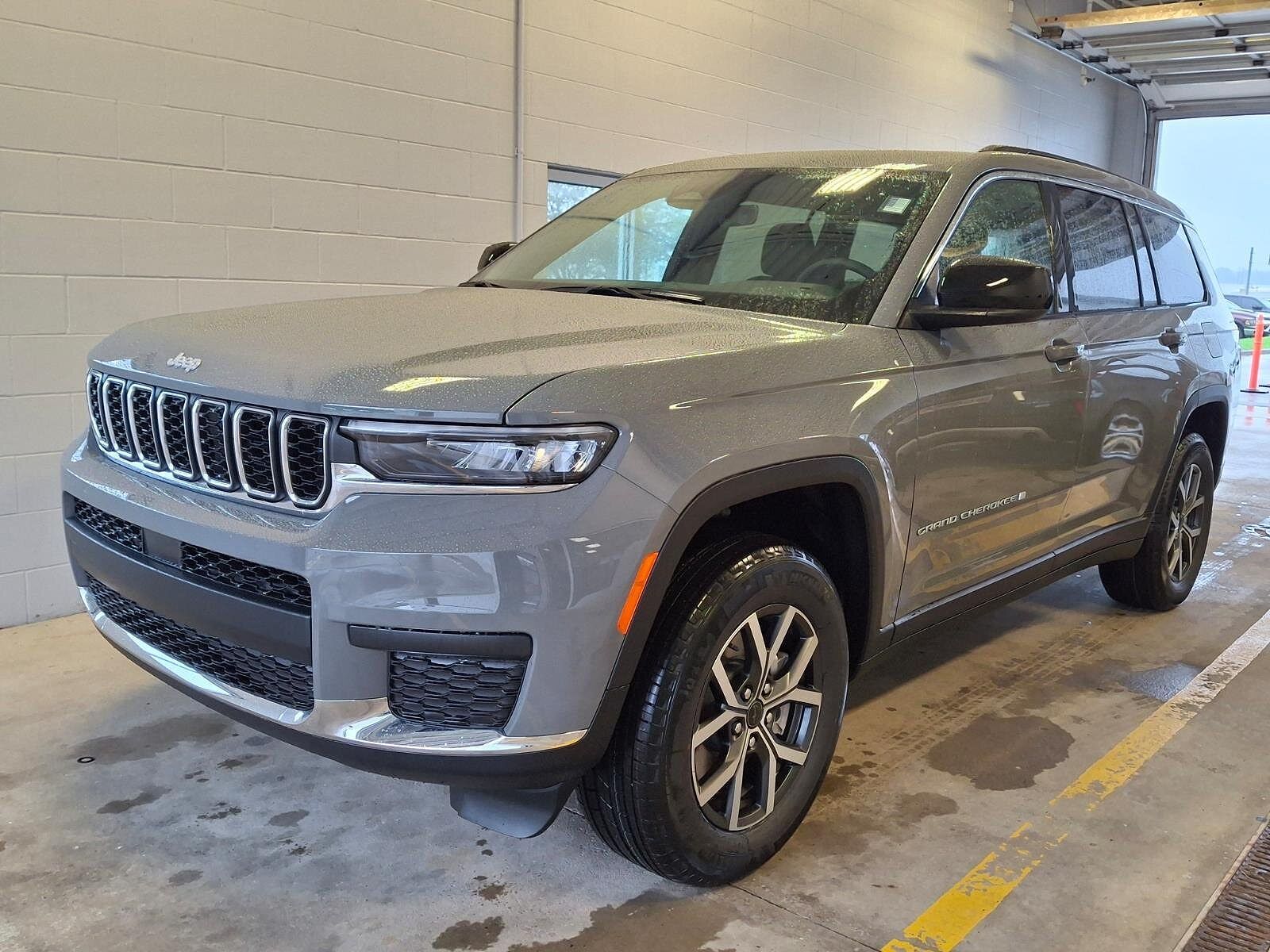 2027 JEEP Grand Cherokee L