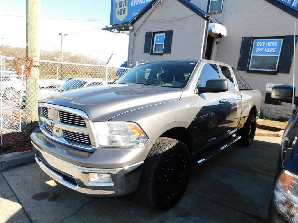 2012 DODGE Ram
