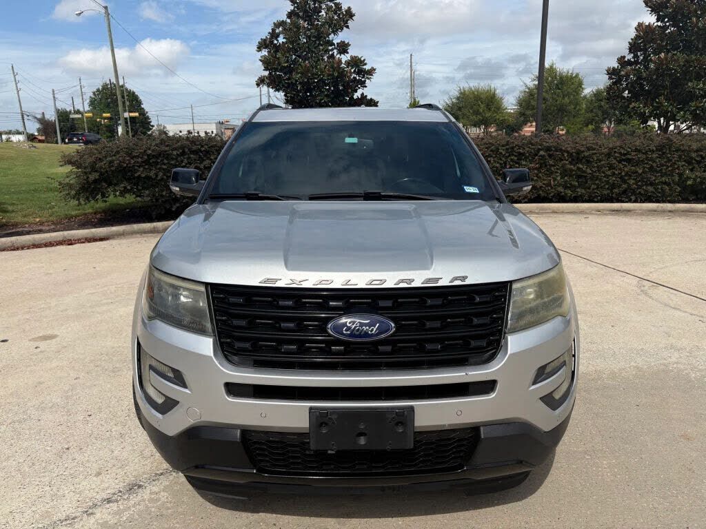 2016 FORD Explorer