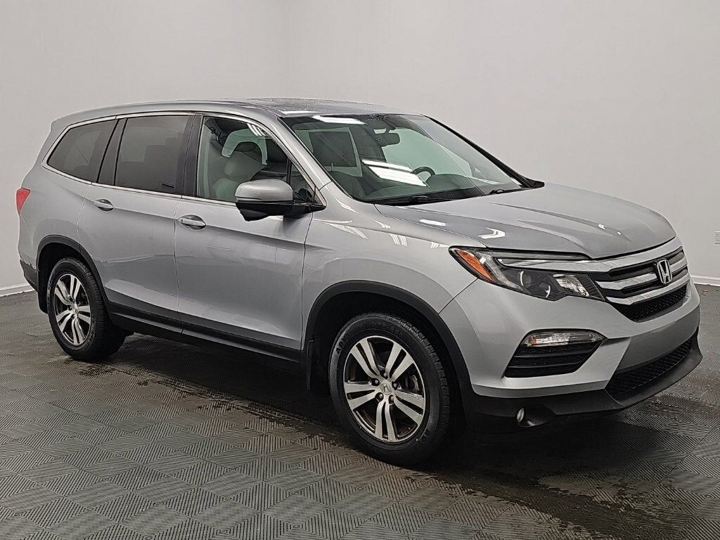 2017 HONDA Pilot
