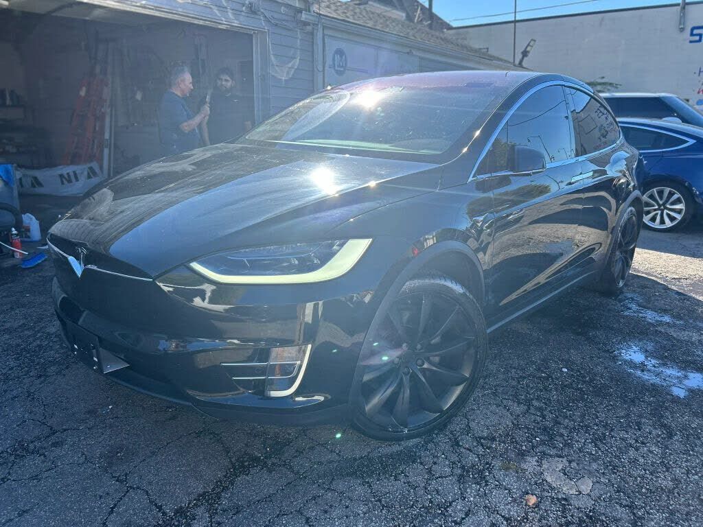 2017 TESLA Model X