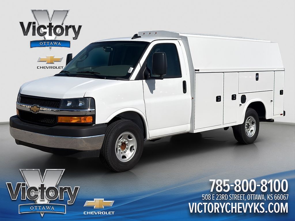 2026 CHEVROLET Express