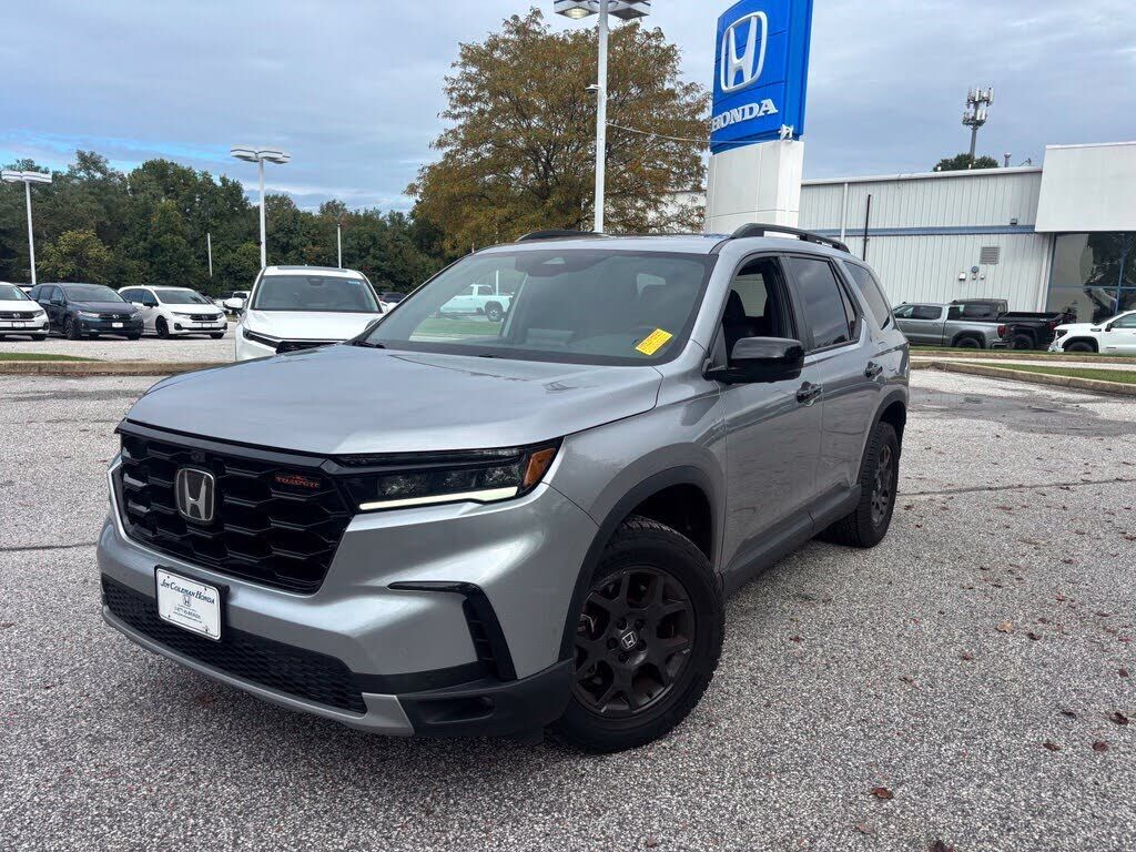 2025 HONDA Pilot