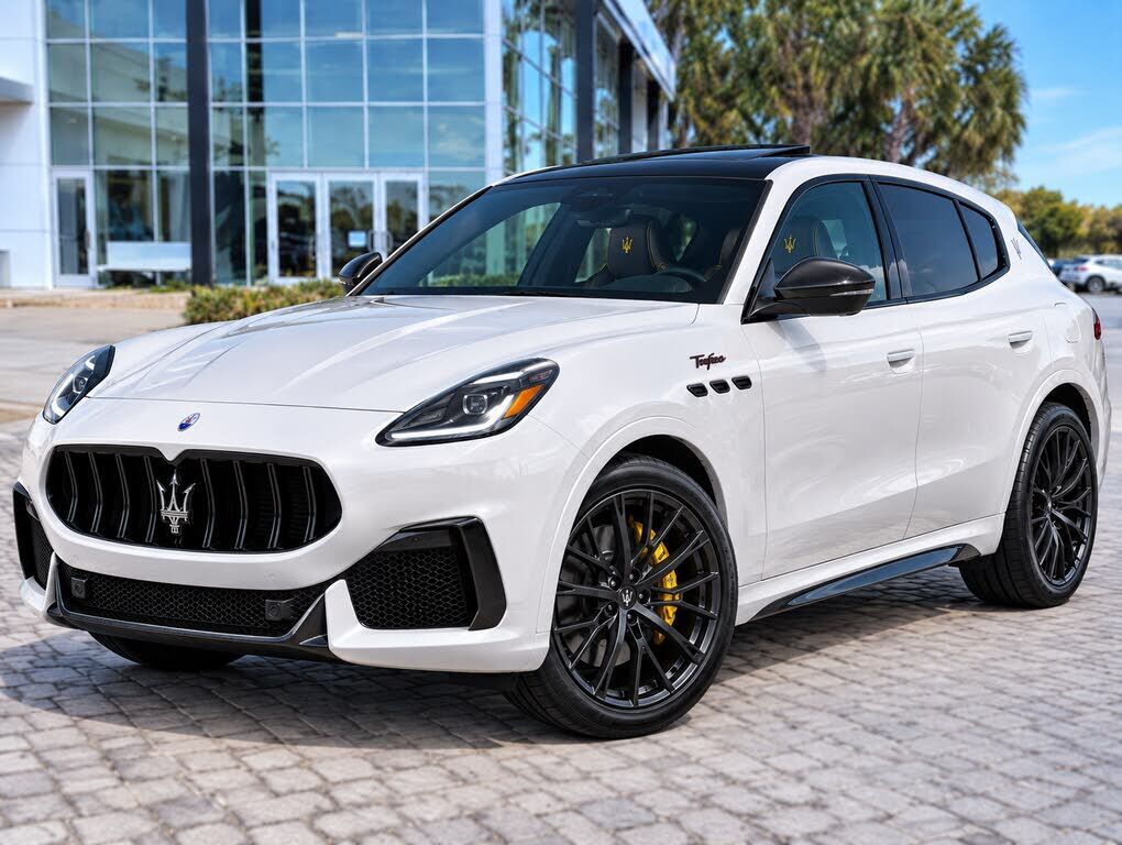 2023 MASERATI Grecale