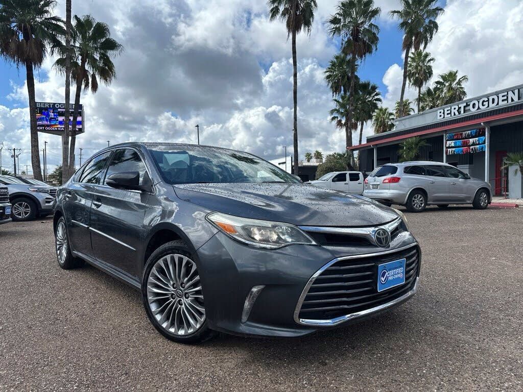 2017 TOYOTA Avalon