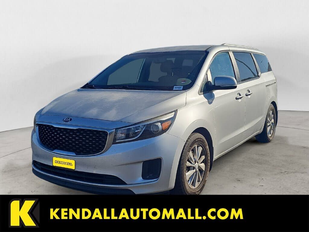 2016 KIA Sedona