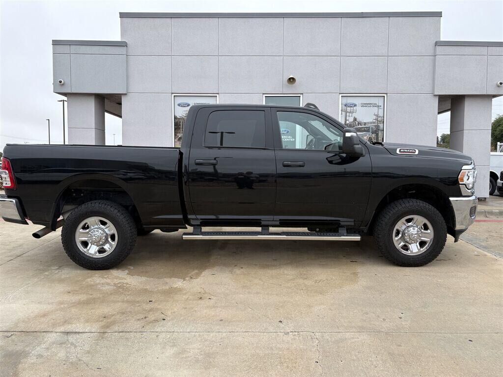 2024 RAM 2500