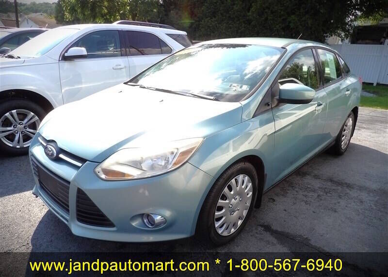 2012 FORD Focus
