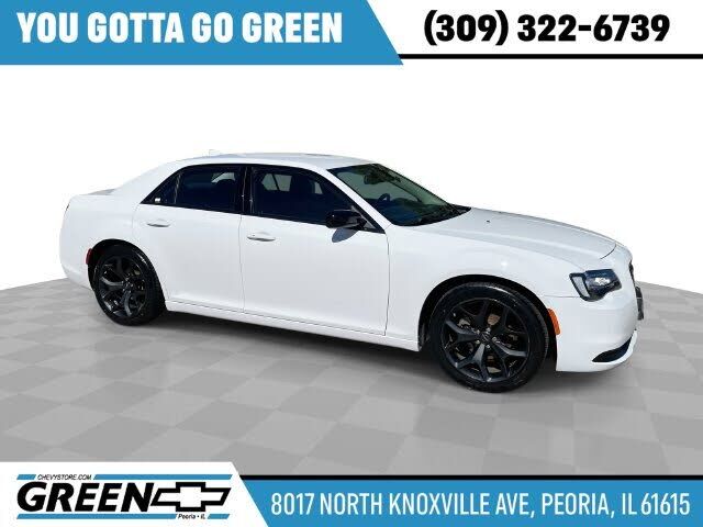 2022 CHRYSLER 300