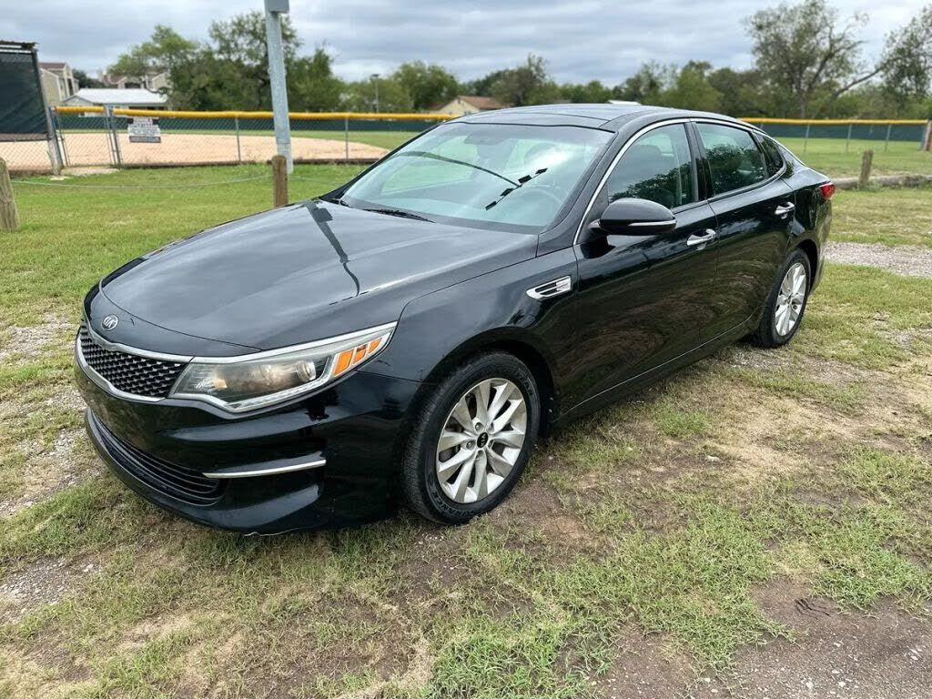 2018 KIA Optima