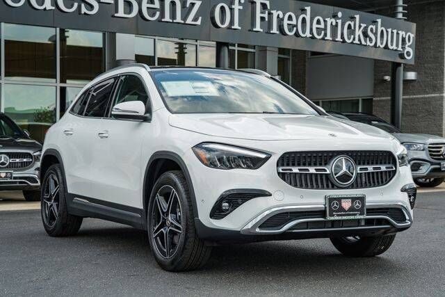 2026 MERCEDES-BENZ GLA-Class