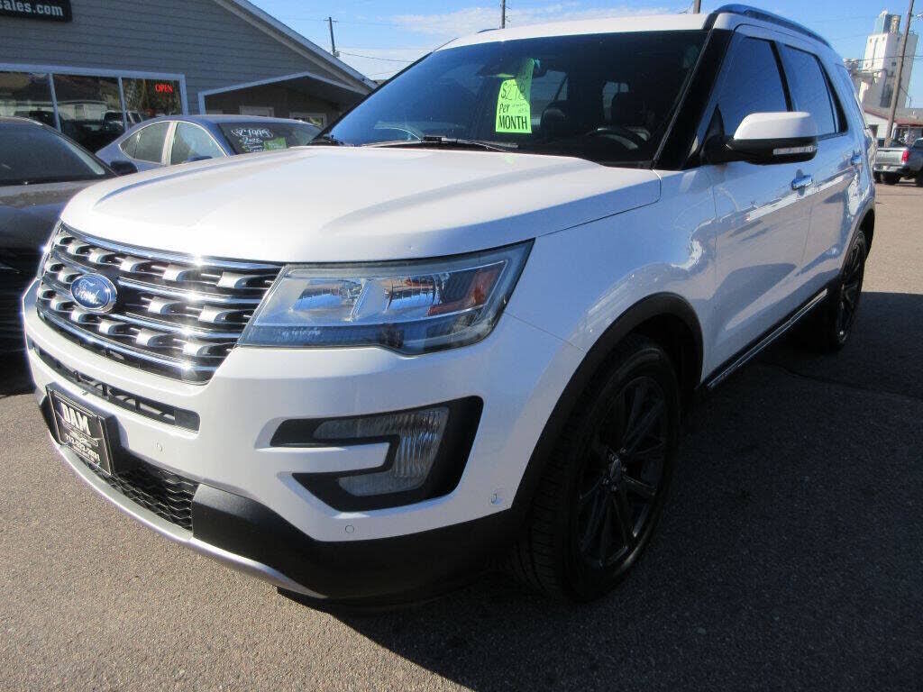 2017 FORD Explorer