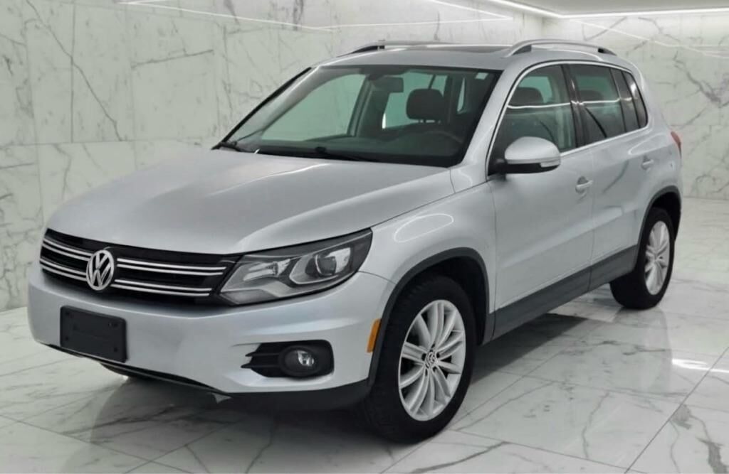 2016 VOLKSWAGEN Tiguan