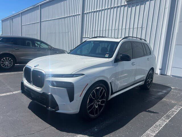 2025 BMW X7