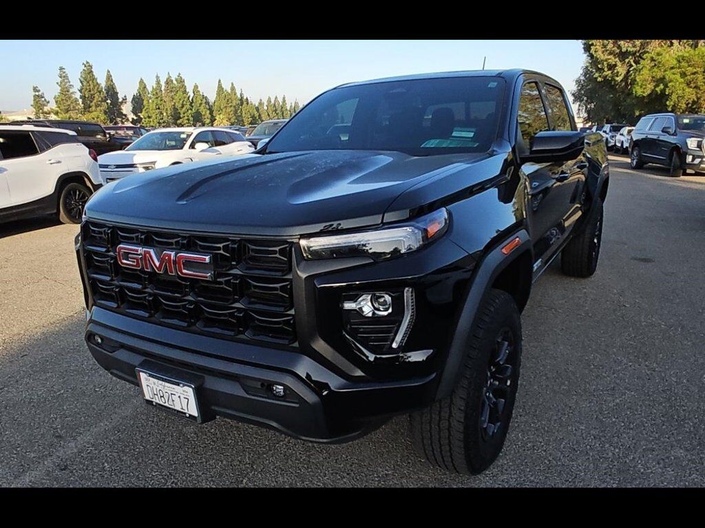 2024 GMC Canyon