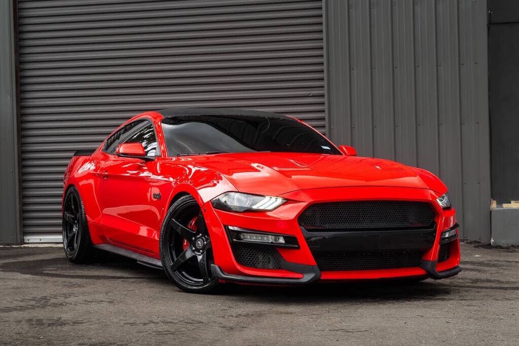 2019 FORD Mustang