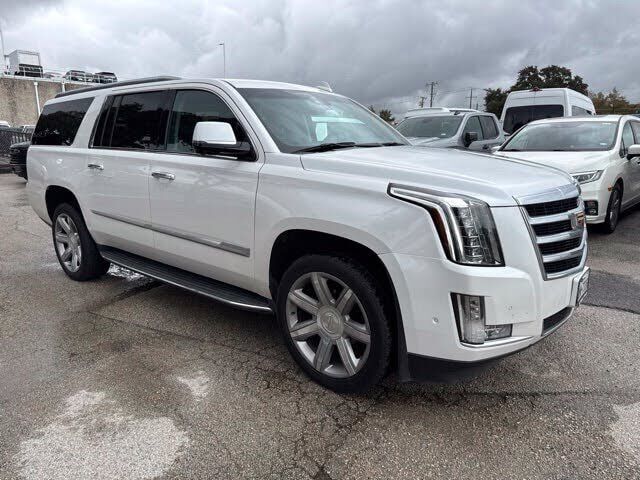 2019 CADILLAC Escalade ESV