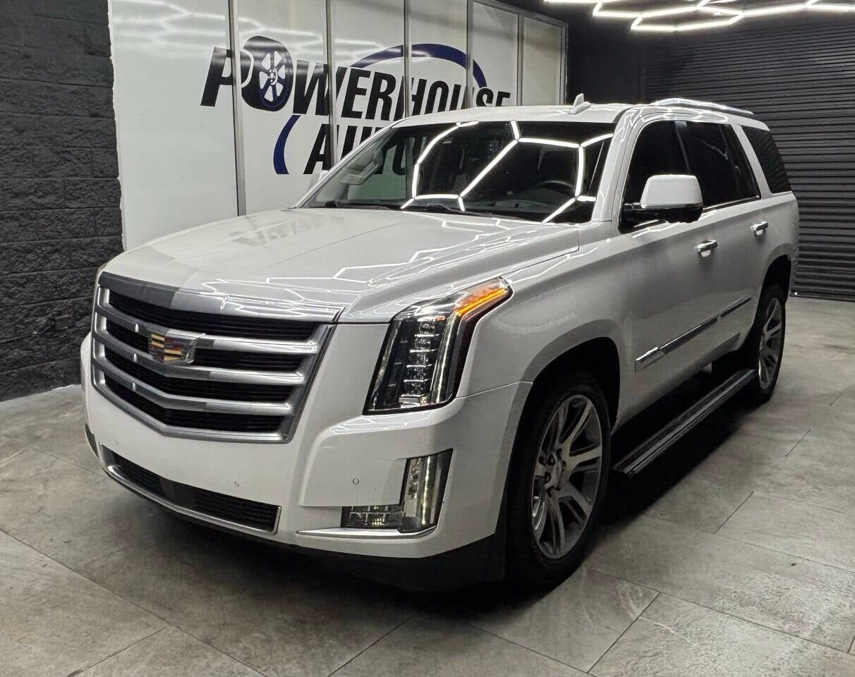 2016 CADILLAC Escalade