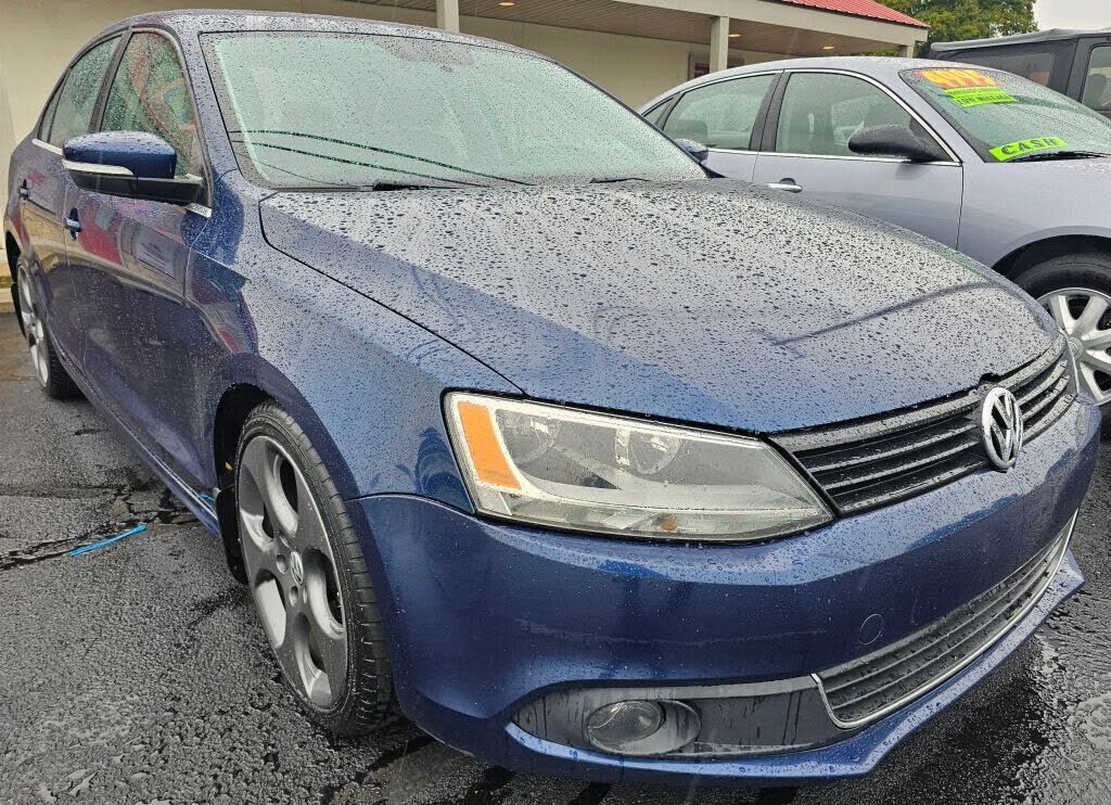 2012 VOLKSWAGEN Jetta