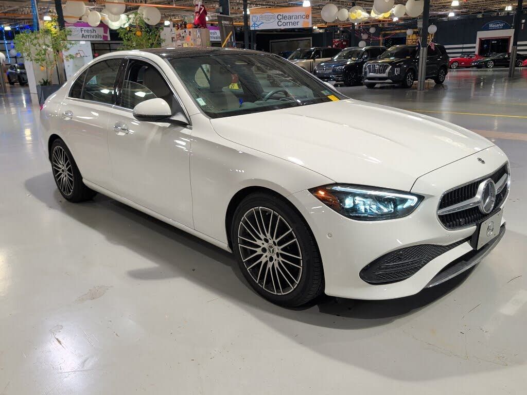 2024 MERCEDES-BENZ C-Class
