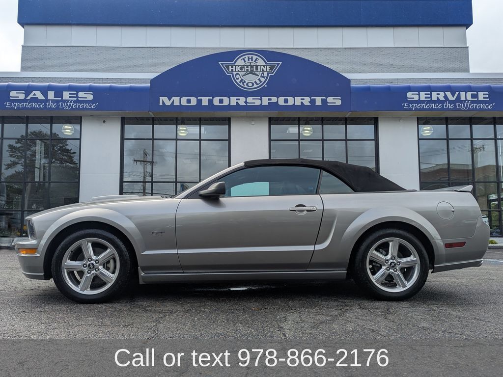 2008 FORD Mustang